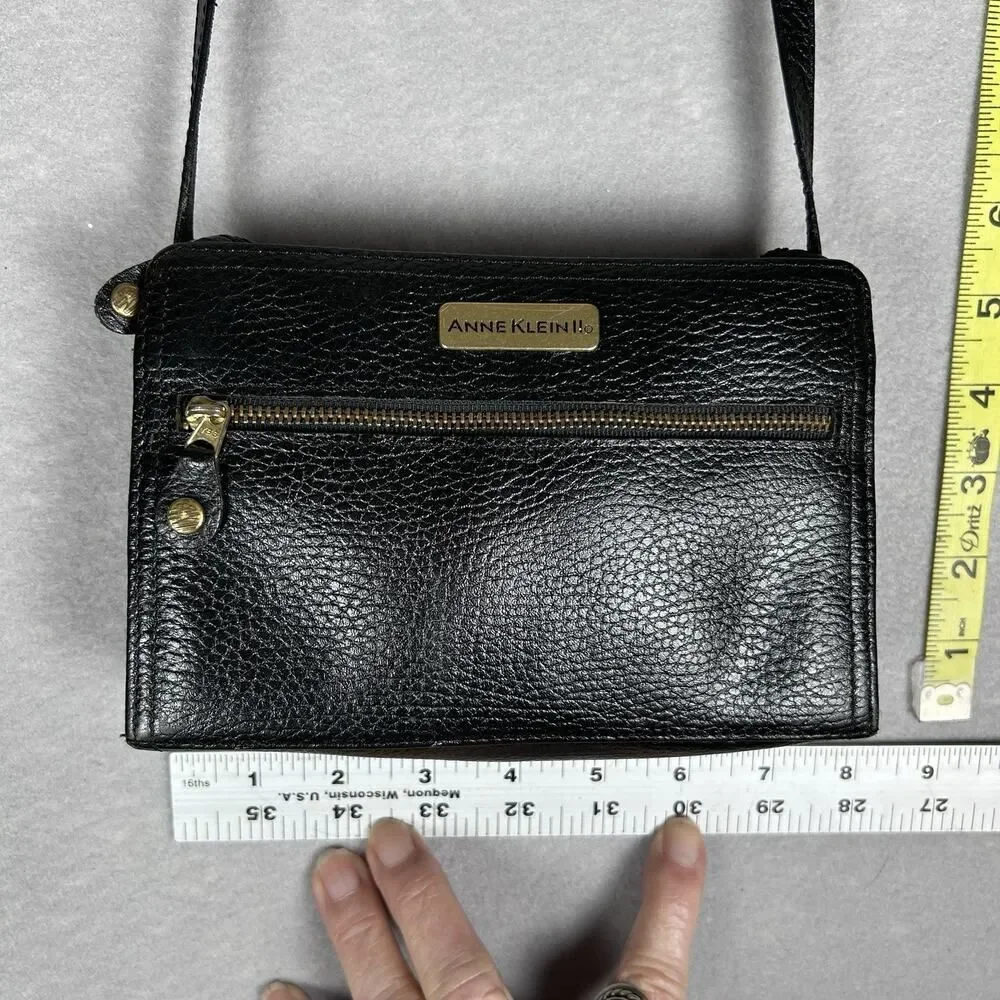 VTG Anne Klein II pebbled leather small rectangle zip crossbody w/strap preppy
